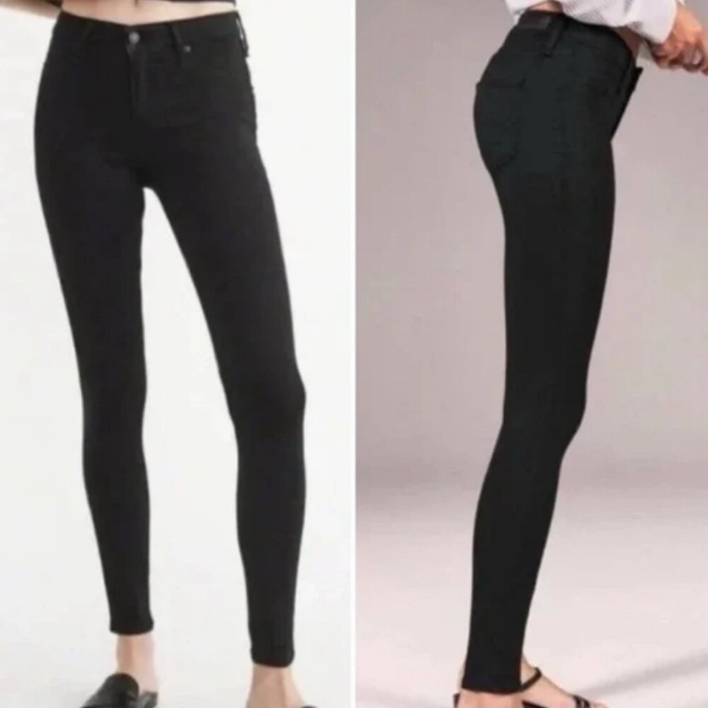 Abercrombie & Fitch - Black Harper Low-Rise Ankle Jeans (NWT)